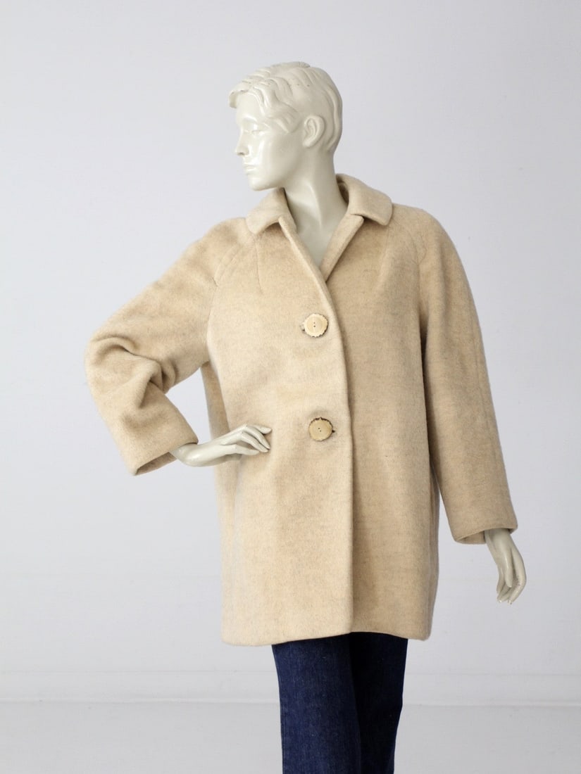 1950s Cream Wool Raglan Sleeve Coat (1 of 9)