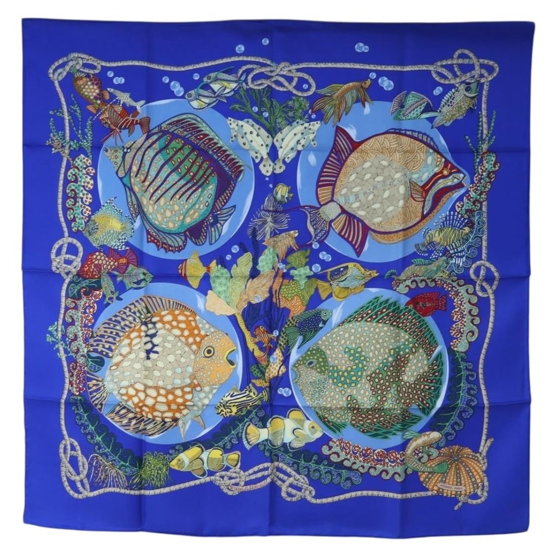 Hermes Grands Fonds Carre 90 Blue Silk Scarf with Box: Hermes Grands Fonds Carre 90 Blue Silk Scarf with Box Authentic Hermes Carre 90 "Grands Fonds" scarf in blue silk. This women's scarf is made in France and comes with its item box. Condition is rated 
