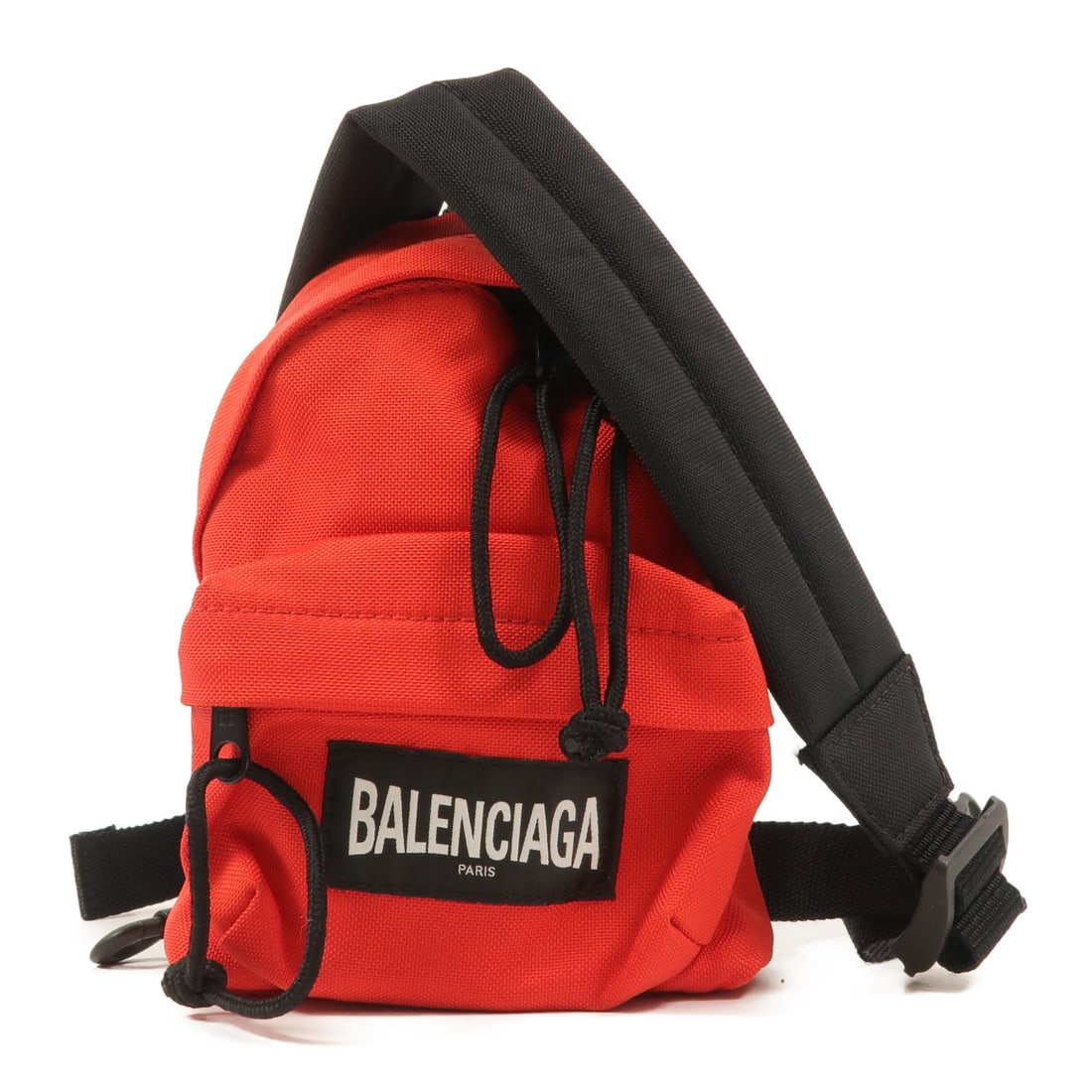 BALENCIAGA 656060 red canvas shoulder bag with strap: BALENCIAGA 656060 red canvas shoulder bag with strap Red canvas shoulder bag model 656060 with a compact structured silhouette and adjustable shoulder strap. The bag features one zip pocket and one op