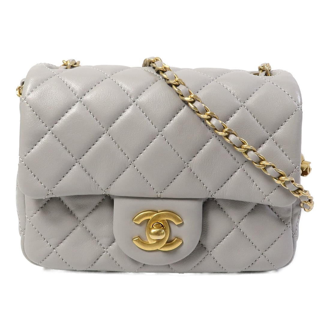 CHANEL AS1786 Classic 17 Gray Lambskin Shoulder Bag: CHANEL AS1786 Classic 17 Gray Lambskin Shoulder Bag Classic Chanel shoulder bag in gray lambskin leather with CC turn-lock closure and a goldball chain shoulder strap. The bag features an exterior ope