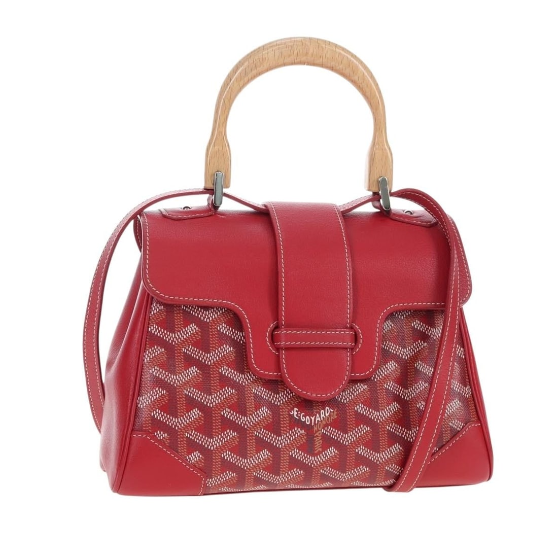 Goyard Saigon Red PVC Leather Handbag with Dust Bag: Goyard Saigon Red PVC Leather Handbag with Dust Bag Authentic Goyard Saigon herringbone handbag in red PVC leather. This women's handbag includes a dust bag and is made in France. Condition is AB/very