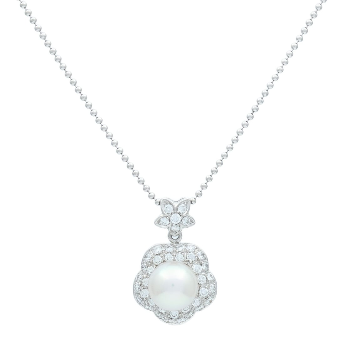 18K White and Yellow Gold Pearl Diamond Necklace: 18K White and Yellow Gold Pearl Diamond Necklace A women's necklace featuring a pearl and diamond motif in K18 white gold and K18 yellow gold. The piece is described as very good condition and has a n