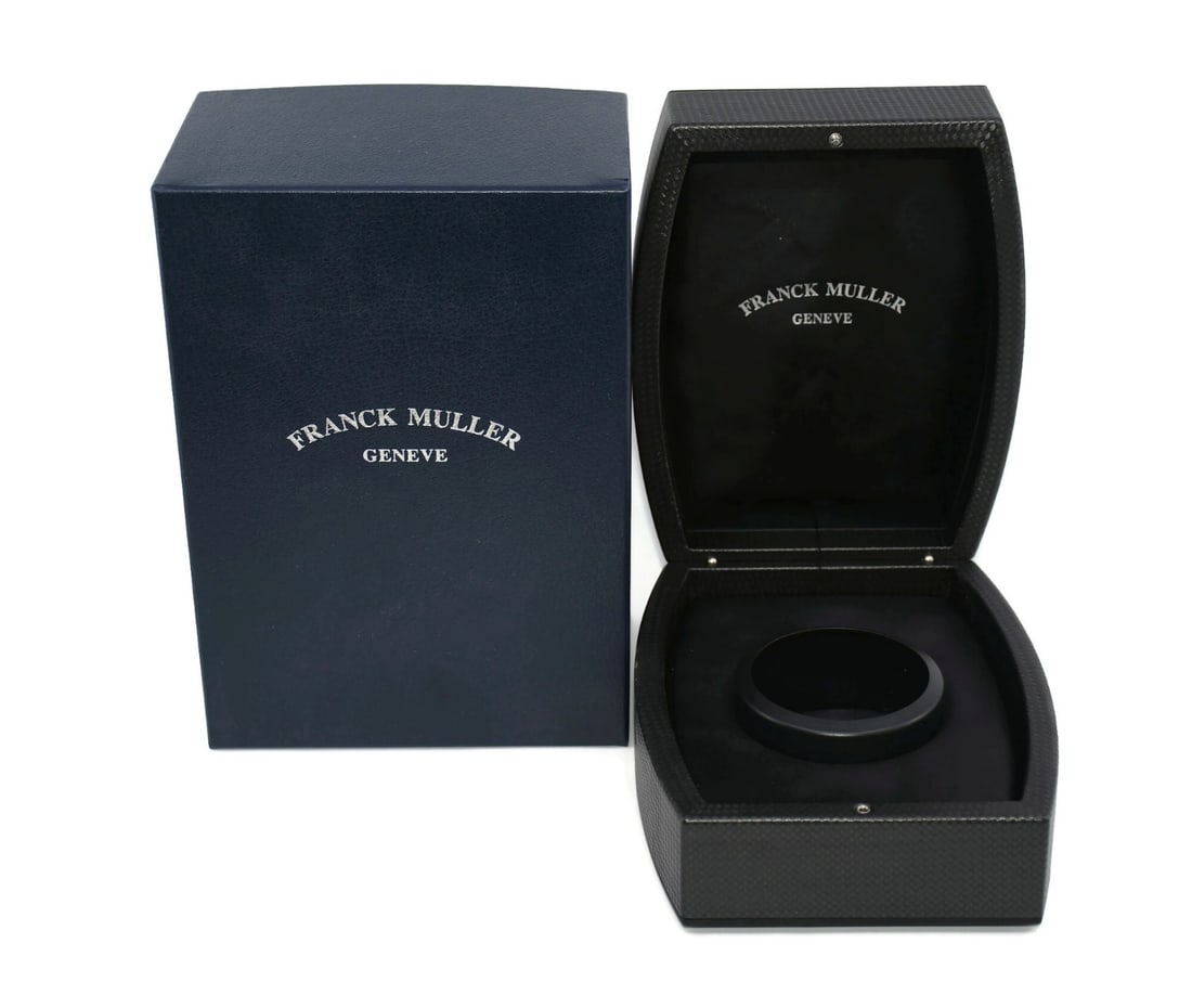 Franck Muller Transamerica Black Watch Presentation Box 9x6x5: Franck Muller Transamerica Black Watch Presentation Box 9x6x5 Presenting the Franck Muller Transamerica Watch Box, a sophisticated presentation box designed for single watch storage. This elegant blac