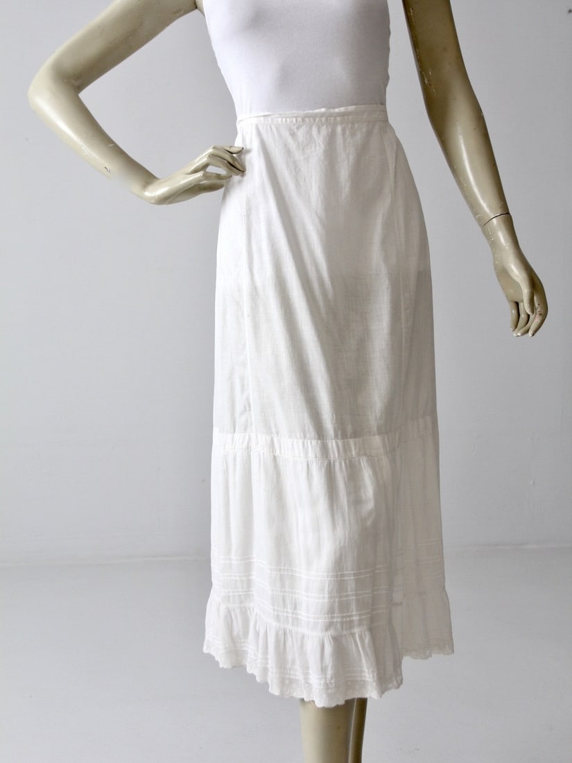 Edwardian Cotton Petticoat Skirt with Ruffled Lace Hem (1 of 7)