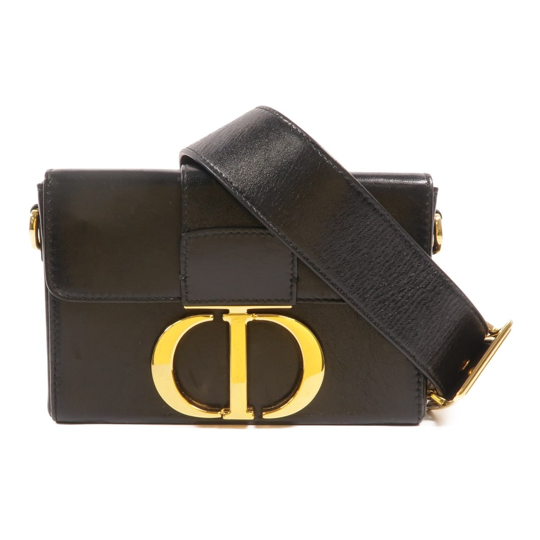 Dior 30 Montaigne CD black calfskin shoulder bag: Dior 30 Montaigne CD black calfskin shoulder bag A Christian Dior CD 30 Montaigne shoulder bag in black calfskin (cowhide) leather. This women's regular-size bag features a flap pocket and comes with 