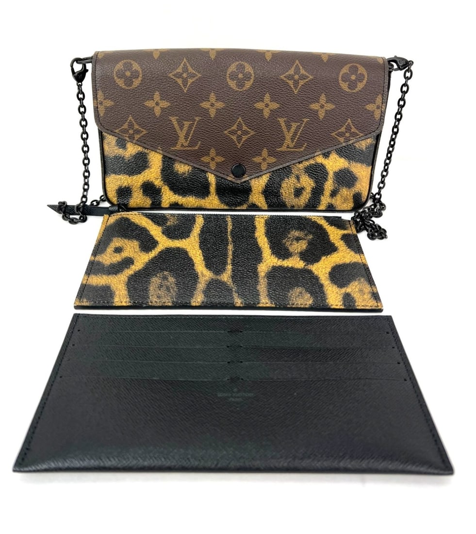 Louis Vuitton Pochette Felicie Leopard Print Crossbody Bag (1 of 16)