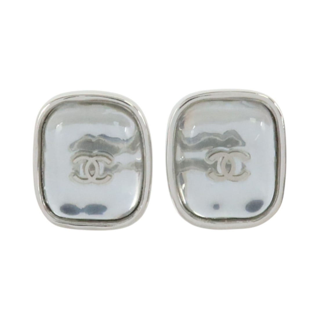CHANEL L26A CC Pierced Earrings Blue PVC Silver Tone: CHANEL L26A CC Pierced Earrings Blue PVC Silver Tone CHANEL CC pierced earrings in light blue PVC with silver-tone metal accents. This women's pair includes the storage box and is noted in AB very goo