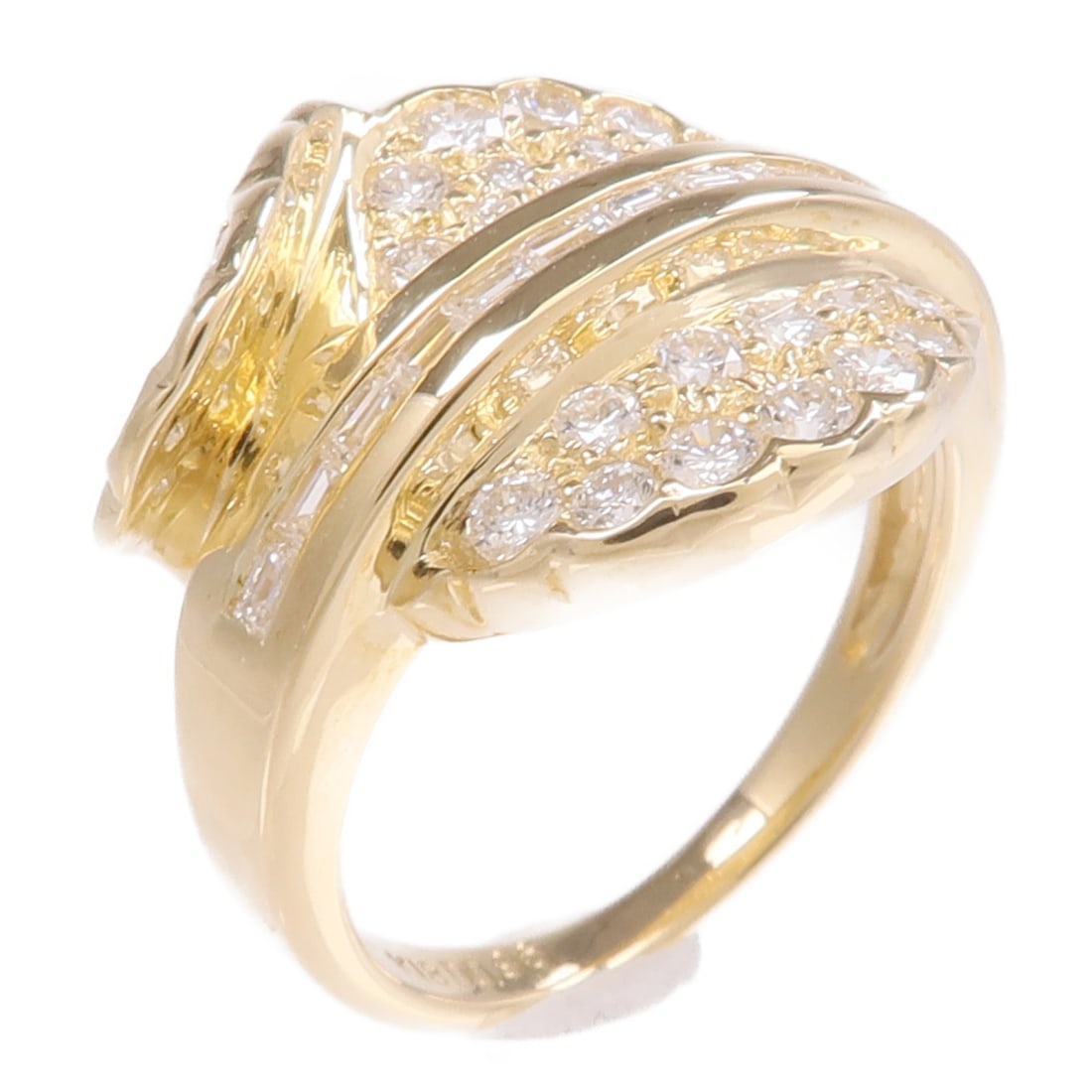 18K Yellow Gold Diamond Ring Brand Jewelry Size 6.5: 18K Yellow Gold Diamond Ring Brand Jewelry Size 6.5 Women's ring in K18 yellow gold with diamond accents. The piece is a US size 6.5 and features a clear color presentation. Condition is AB: Very Good