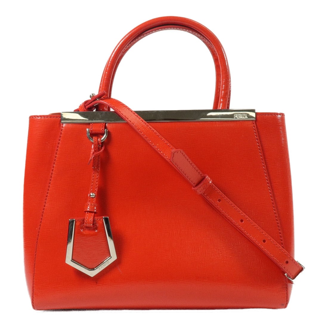 FENDI 8BH253M50 2Jours Saffiano 2 Way Shoulder Bag Red: FENDI 8BH253M50 2Jours Saffiano 2 Way Shoulder Bag Red Fendi 2Jours 2 way shoulder bag in red Saffiano leather. This women's bag features dual carry options and an interior zip pocket. Condition is B 