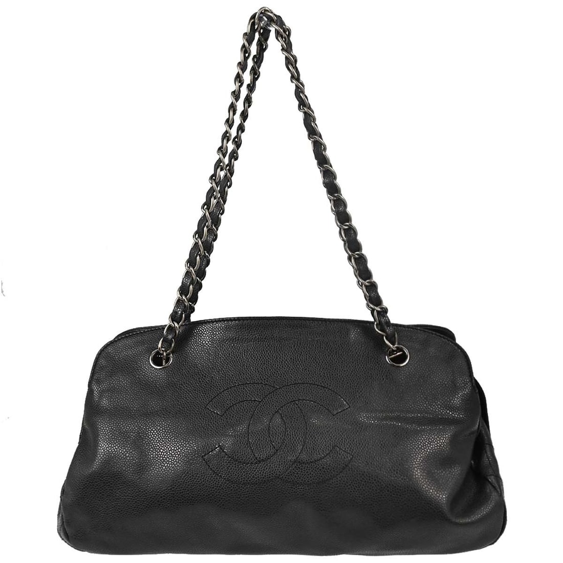Chanel CC Bowler black calfskin handbag: Chanel CC Bowler black calfskin handbag Chanel CC Bowler handbag in black calfskin with a classic bowler silhouette. This piece is for women and is made in Italy. Condition is good overall, with the e
