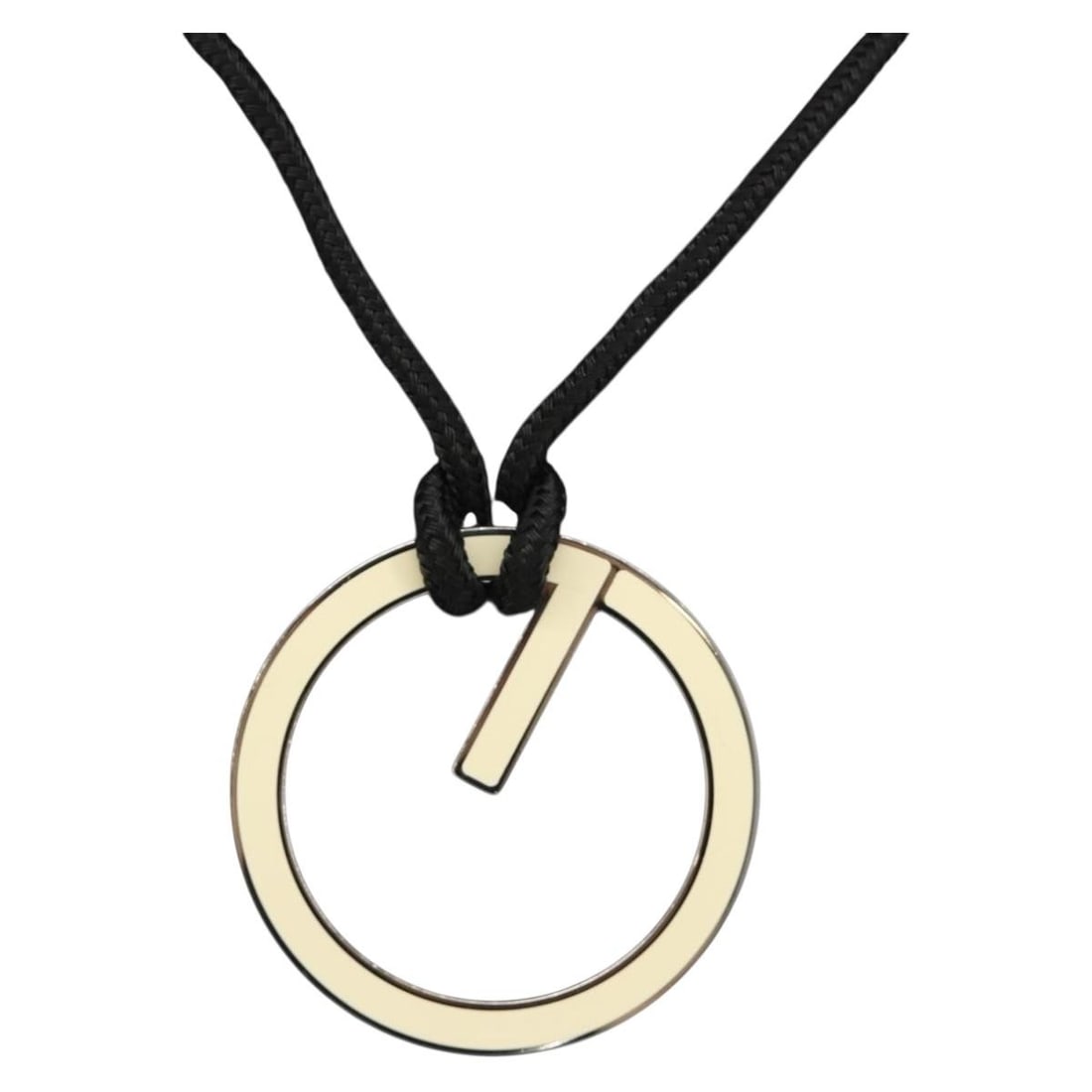 Gucci G Logo Silver Metal Necklace with Box Dust Bag: Gucci G Logo Silver Metal Necklace with Box Dust Bag Authentic Gucci G Logo necklace in silver-tone metal. This women's necklace is made in Italy and includes the dust bag and item box. Condition is r