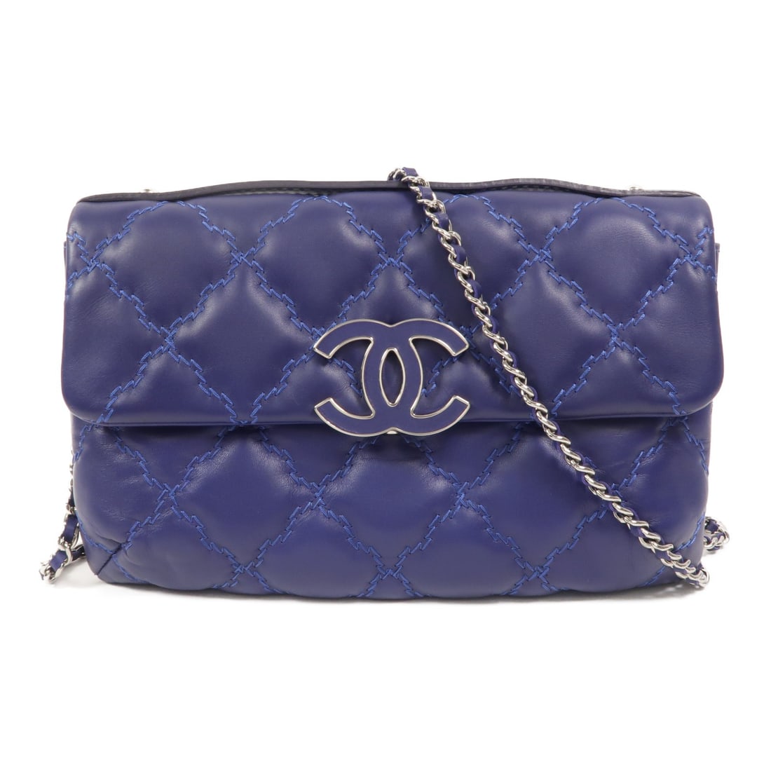 CHANEL CC Blue Lambskin Shoulder Bag with Silver Tone Chain: CHANEL CC Blue Lambskin Shoulder Bag with Silver Tone Chain CHANEL CC shoulder bag crafted in blue lambskin leather with a chain strap and turn-lock closure. The interior includes one zip pocket. Cond