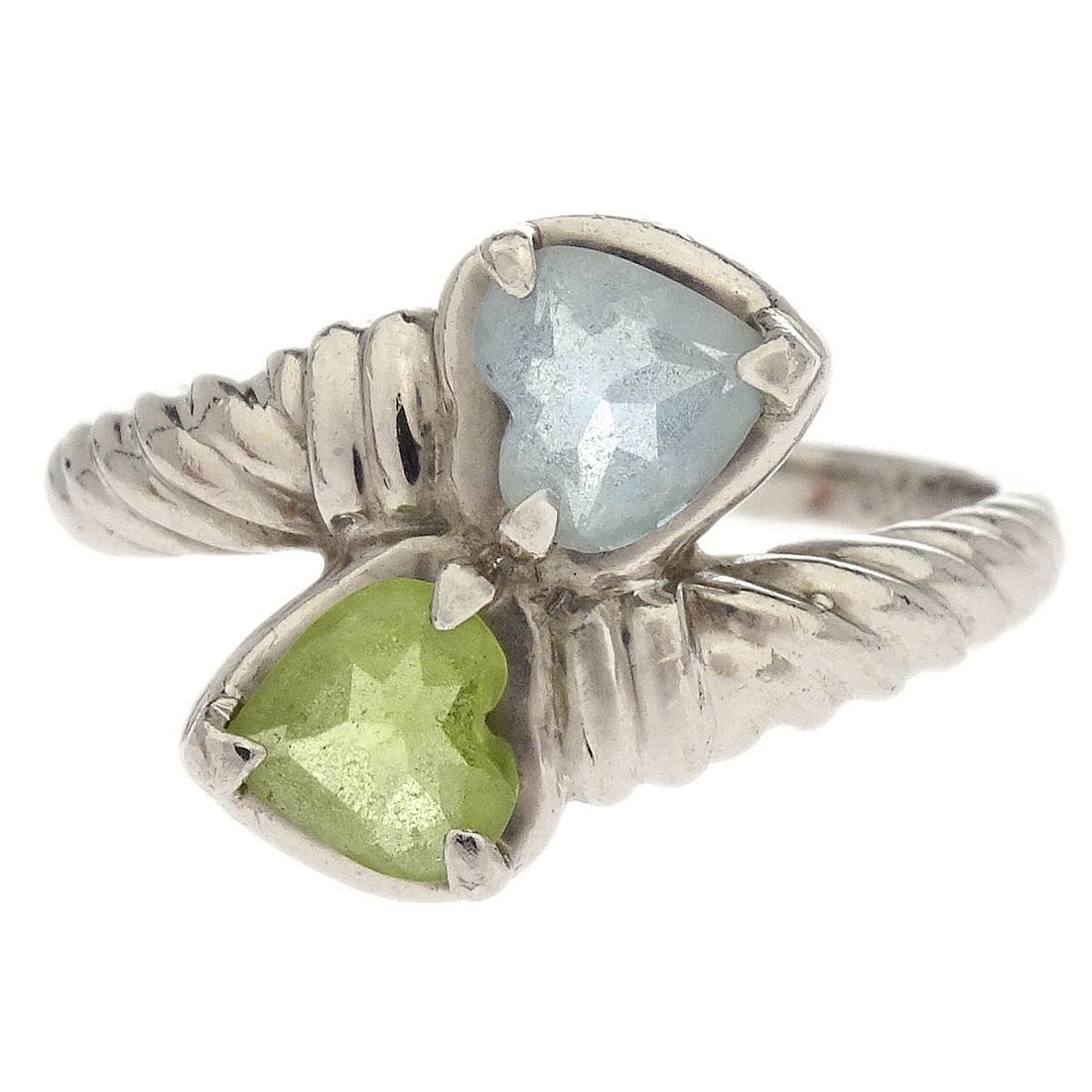 Vintage Pt850 Silver Ring Size 52 with Peridot Aquamarine: Vintage Pt850 Silver Ring Size 52 with Peridot Aquamarine Vintage ring crafted in Pt850 and set with peridot and aquamarine. It has a silver-tone appearance and shows scuffs consistent with very good 
