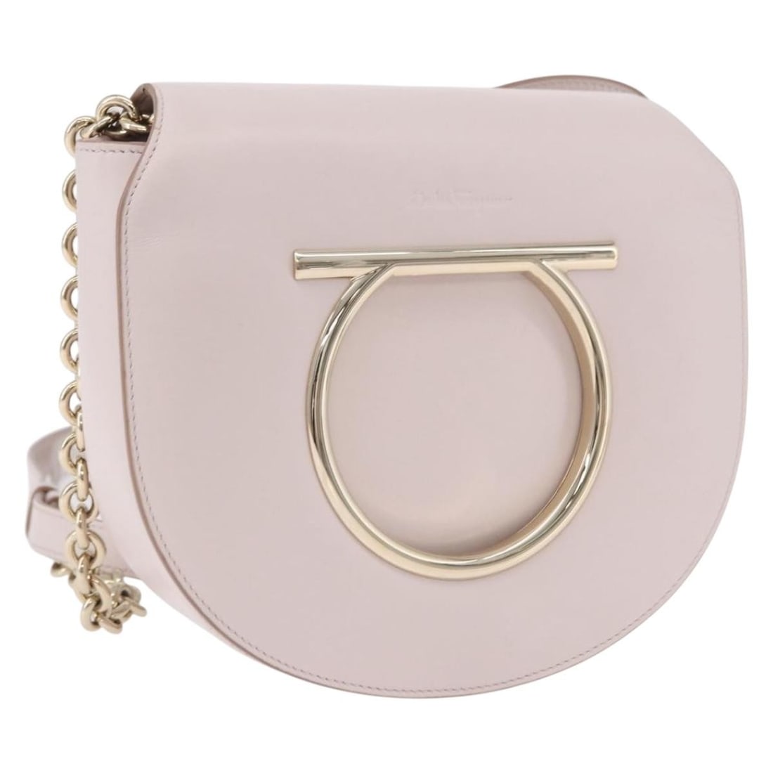 Leather Shoulder Bag Salvatore Ferragamo Gancini Pink Gold Tone: Leather Shoulder Bag Salvatore Ferragamo Gancini Pink Gold Tone Salvatore Ferragamo Gancini Chain Shoulder Bag in pink and gold leather, made in Italy. This women's shoulder bag features a chain shoul
