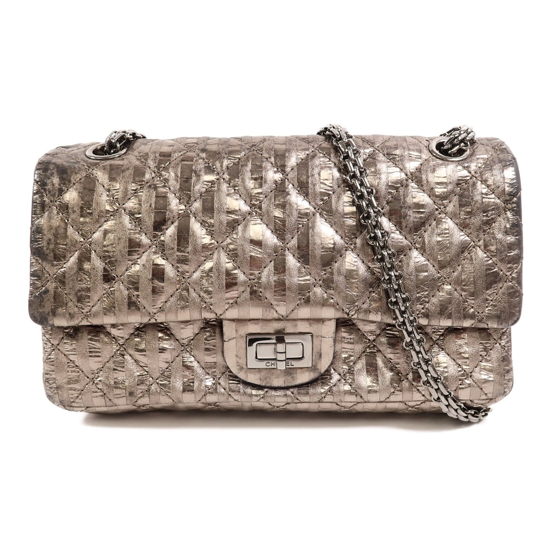 CHANEL 2.55 Medium Calfskin Shoulder Bag Silver CC SHW: CHANEL 2.55 Medium Calfskin Shoulder Bag Silver CC SHW CHANEL CC SHW 2.55 Medium Chain Shoulder Bag in silver calfskin (cowhide) leather. This medium shoulder bag features a turn lock closure, an outs