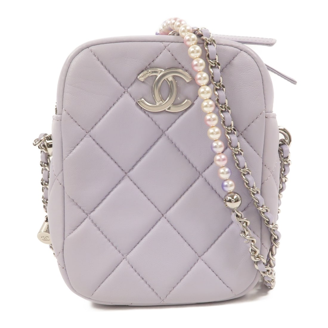 CHANEL CC Purple Lambskin Chain Shoulder Bag SHW: CHANEL CC Purple Lambskin Chain Shoulder Bag SHW Purple Chanel CC chain shoulder bag crafted from lambskin leather. This women's shoulder bag features an interior card pocket and includes storage bags