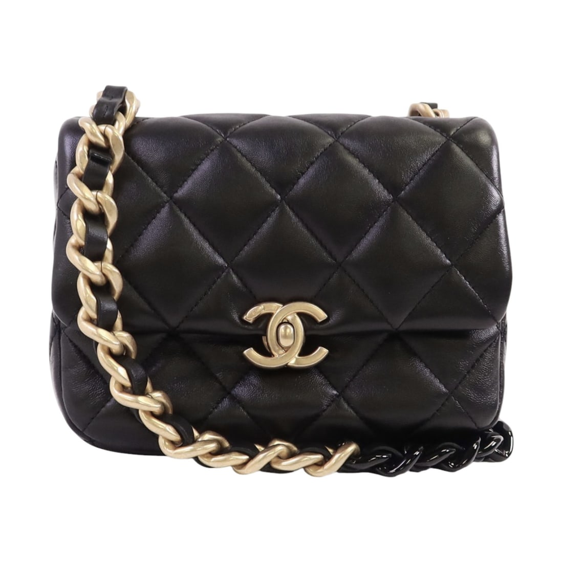 CHANEL CC Lambskin Shoulder Bag Black Chain Gold Tone Hardware: CHANEL CC Lambskin Shoulder Bag Black Chain Gold Tone Hardware A CHANEL shoulder bag crafted in black lambskin (sheep leather) with a CC design and chain shoulder strap. It features a flap closure, on
