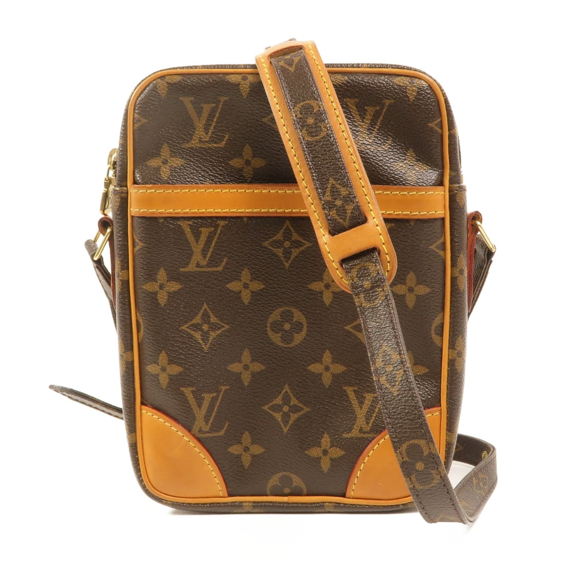 Louis Vuitton Danube M45266 Monogram Shoulder Bag Brown: Louis Vuitton Danube M45266 Monogram Shoulder Bag Brown Louis Vuitton Danube shoulder bag in brown Monogram PVC coated canvas. This women's bag features a shoulder strap, an exterior open pocket, an i