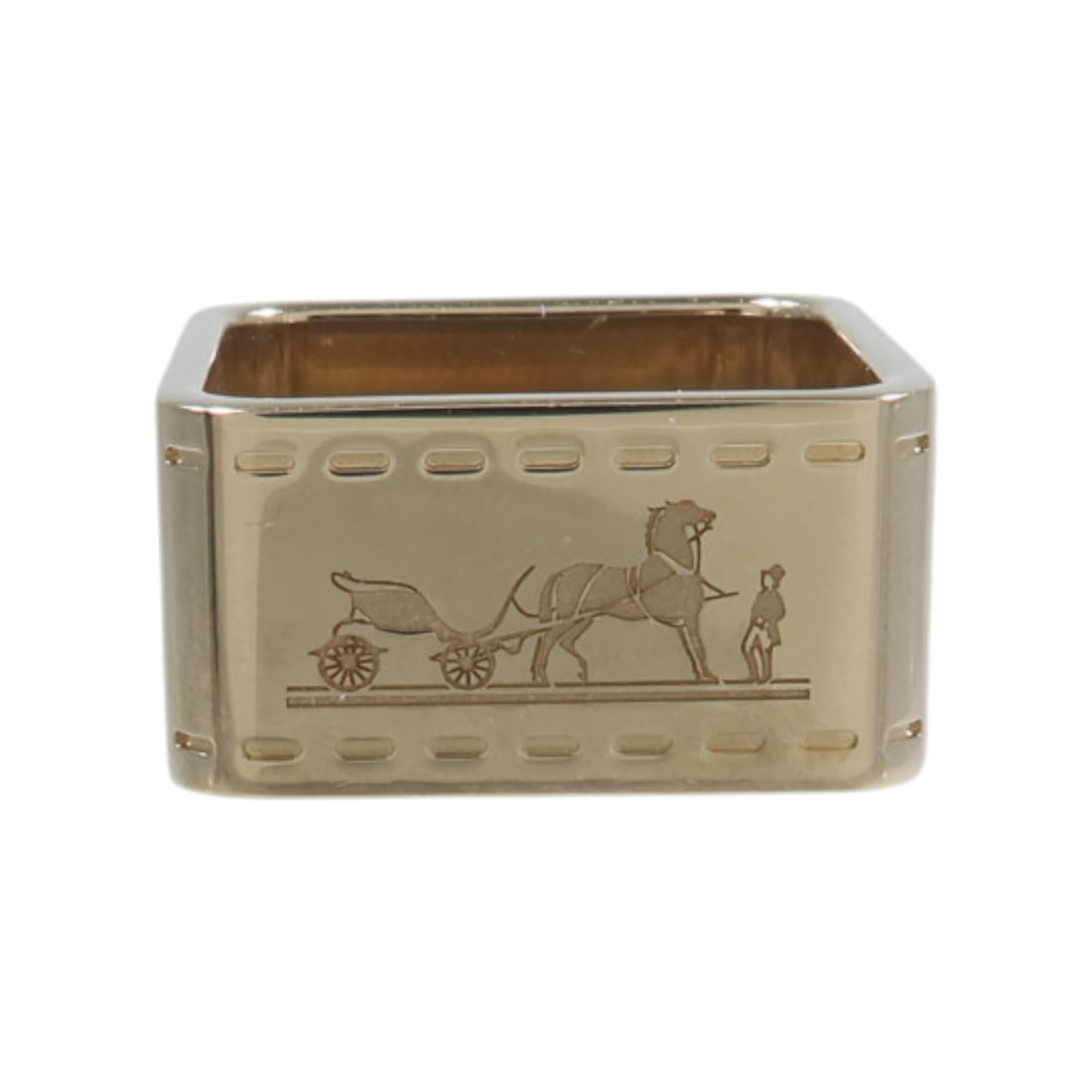Hermes Bolduc Gold Tone Metal Scarf Ring: Hermes Bolduc Gold Tone Metal Scarf Ring Hermes Bolduc Scarf Ring in gold metal, designed for women. This scarf ring is made in France and measures 12 mm x 23 mm. It is presented in very good AB condi