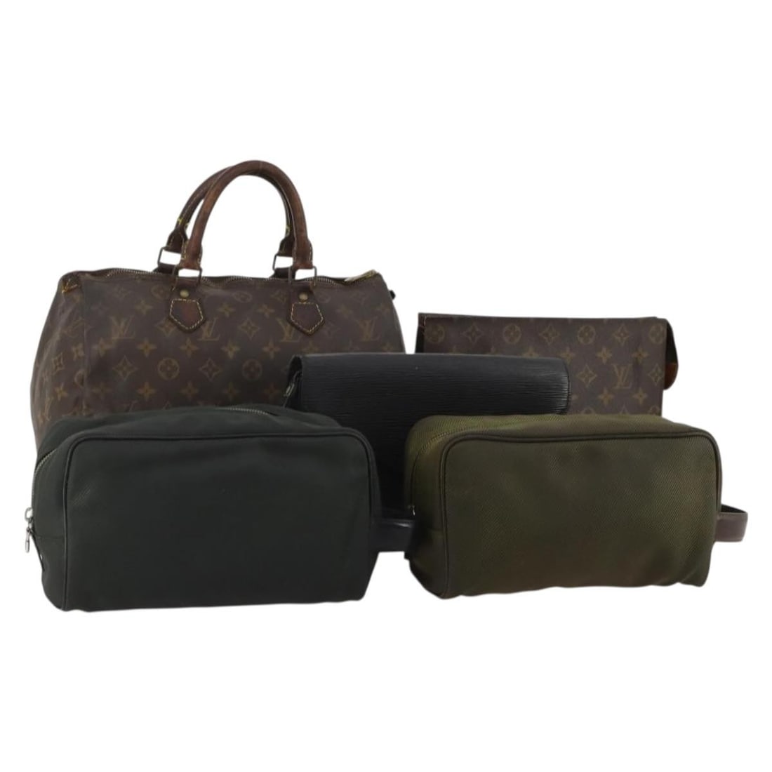 Set of 5 Louis Vuitton Monogram clutch bags green black: Set of 5 Louis Vuitton Monogram clutch bags green black Set of 5 Louis Vuitton clutch bags in monogram canvas with green and black coloring. This women's bundle is offered as shown and does not includ