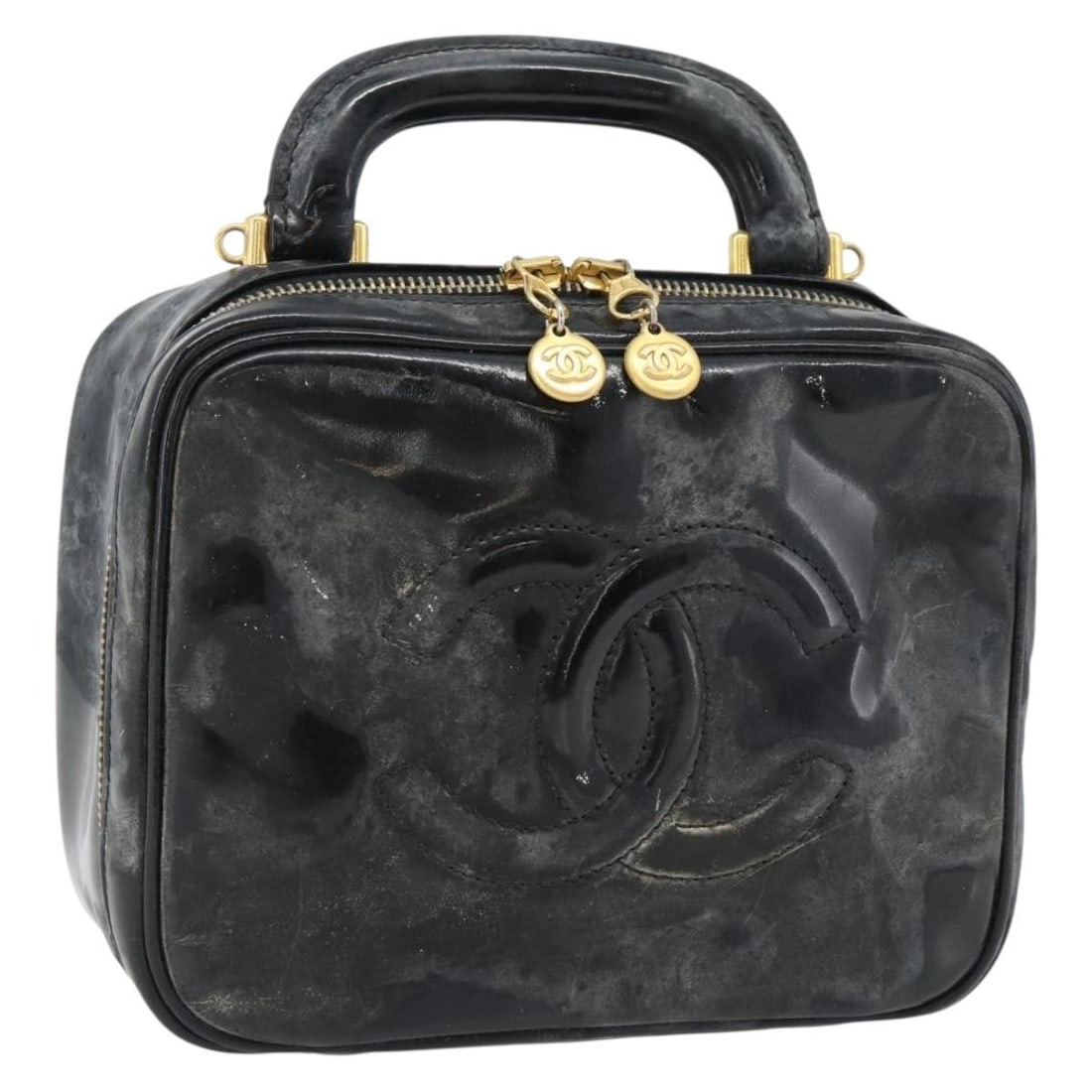 CHANEL Coco Mark patent leather vanity handbag black and gold: CHANEL Coco Mark patent leather vanity handbag black and gold CHANEL Coco Mark vanity hand bag in black patent leather with gold-tone details. Made in Italy, this women's bag is offered as the photogr