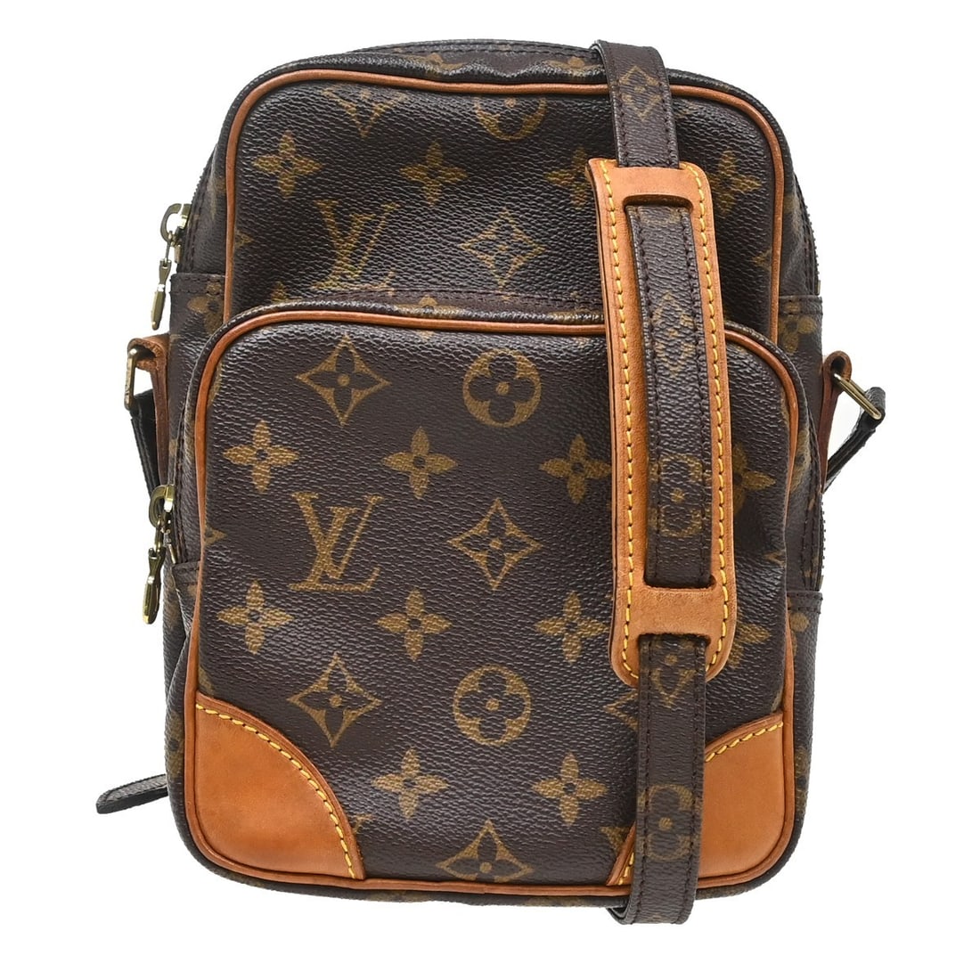 Louis Vuitton Amazone Monogram Crossbody Bag M45236 AR1000: Louis Vuitton Amazone Monogram Crossbody Bag M45236 AR1000 Vintage Louis Vuitton Amazon crossbody shoulder bag in brown Monogram canvas and leather. This unisex medium bag features a zip closure, brow