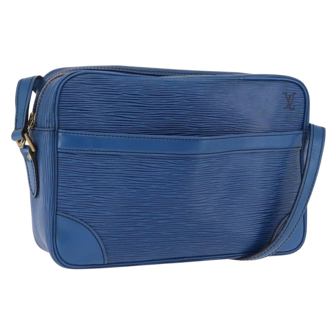 Louis Vuitton M52315 Trocadero 27 Blue Epi Leather Shoulder Bag: Louis Vuitton M52315 Trocadero 27 Blue Epi Leather Shoulder Bag Louis Vuitton Trocadero 27 shoulder bag in blue Epi leather. This women's bag was made in France and features an adjustable shoulder str