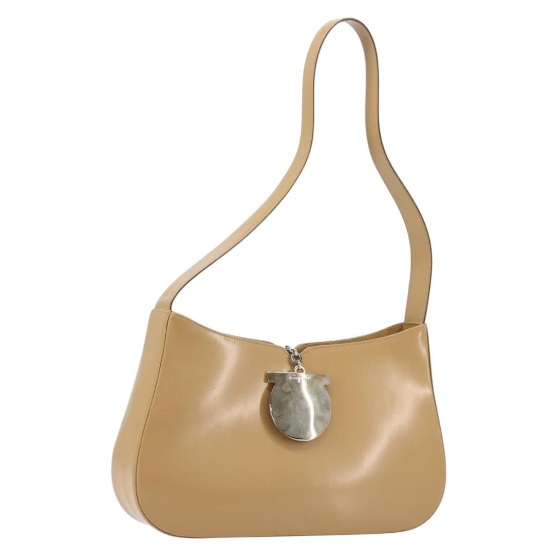 Salvatore Ferragamo Gancini Patent Leather Shoulder Bag Beige Silver: Salvatore Ferragamo Gancini Patent Leather Shoulder Bag Beige Silver Salvatore Ferragamo Gancini shoulder bag in beige and silver patent leather. Made in Italy, this women's bag includes the item show