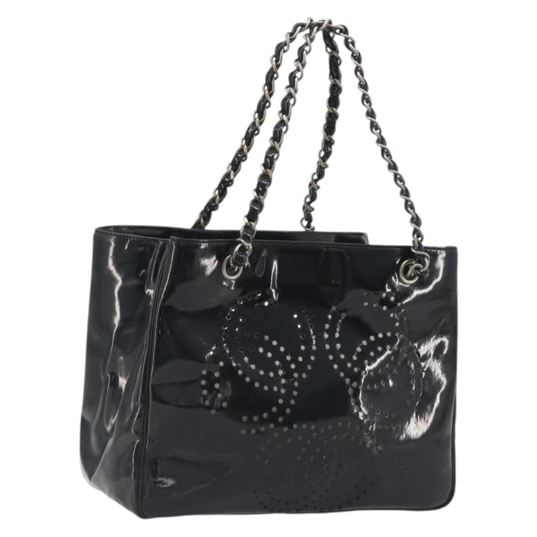 CHANEL CC Patent Enamel Tote Bag Black Silver Chain Handle: CHANEL CC Patent Enamel Tote Bag Black Silver Chain Handle Authentic Chanel chain tote bag in black enamel with silver-tone CC detailing. Made in Italy, this women's tote is offered as the bag only, w