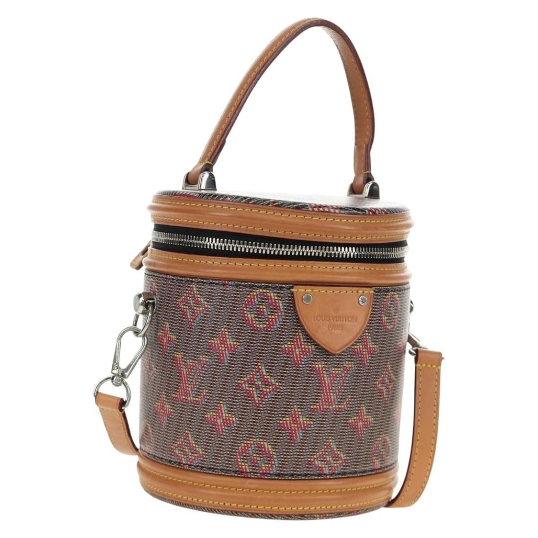 Louis Vuitton M55457 Cannes 2way Monogram Canvas Handbag: Louis Vuitton M55457 Cannes 2way Monogram Canvas Handbag Louis Vuitton Monogram LV Pop Cannes 2-way handbag in monogram canvas, made in France. This women's bag includes a dust bag and shoulder strap.
