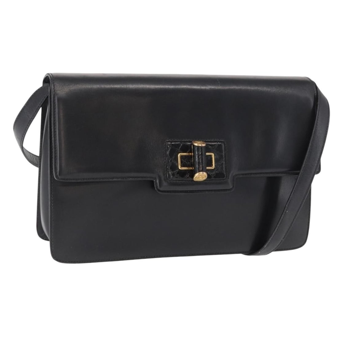 Gucci 004 46 0087 black leather shoulder bag Italy: Gucci 004 46 0087 black leather shoulder bag Italy Authentic Gucci shoulder bag in black leather with gold-tone accents. This women's bag is made in Italy and features a slim profile with a shoulder d