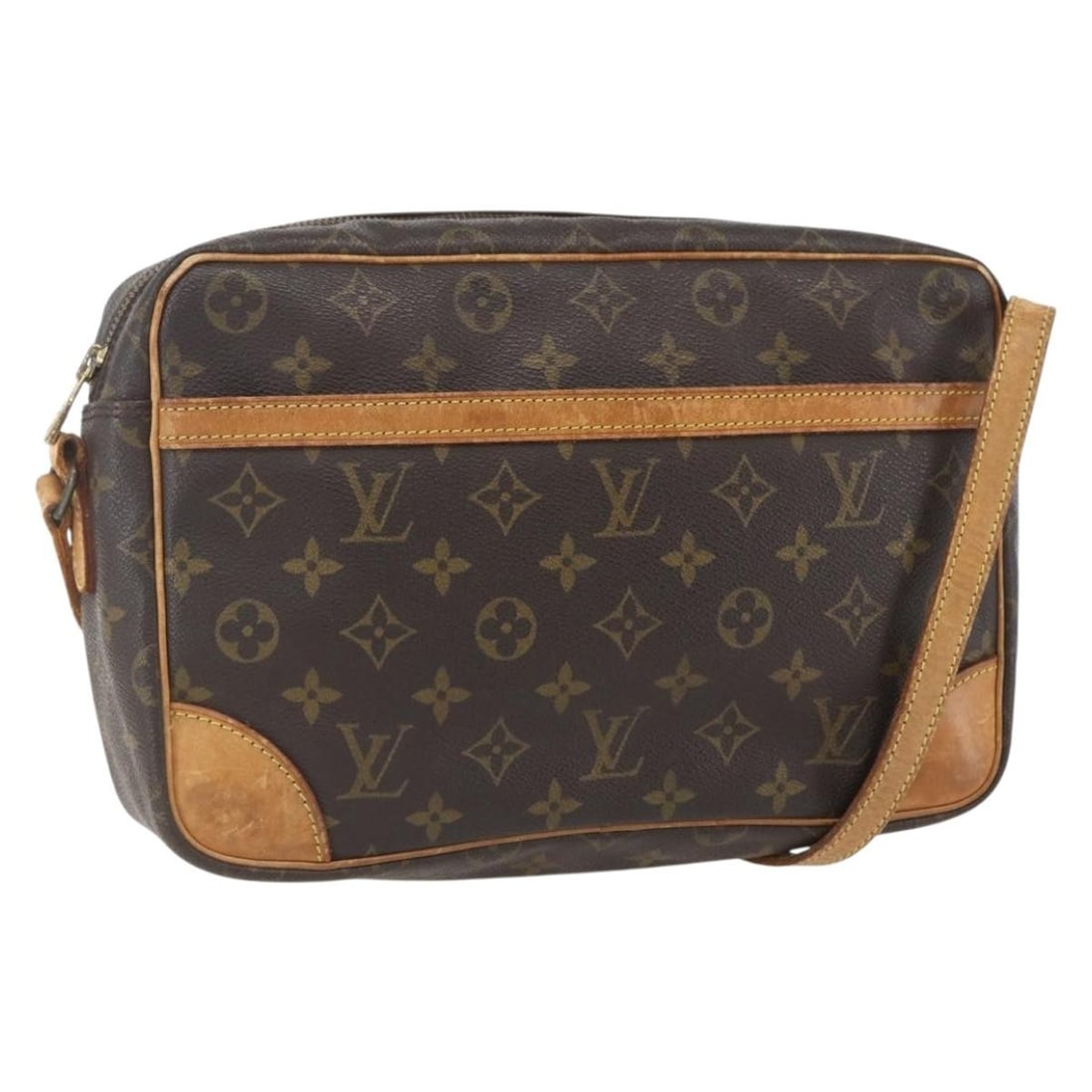 Louis Vuitton Trocadero 30 Monogram Canvas Shoulder Bag M51272 France: Louis Vuitton Trocadero 30 Monogram Canvas Shoulder Bag M51272 France This Louis Vuitton Monogram Trocadero 30 shoulder bag features the signature Monogram canvas exterior with an adjustable shoulder 