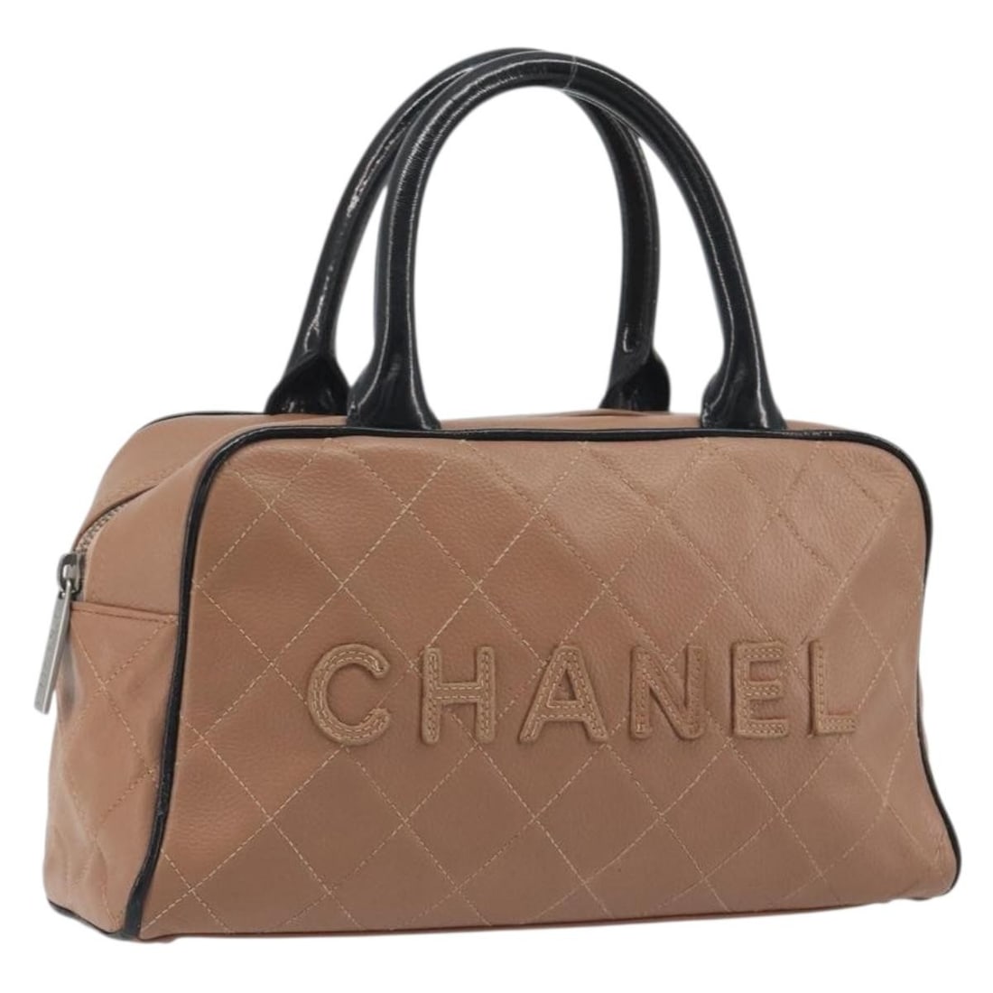 CHANEL Caviar Skin Brown Hand Bag Silver CC Repainted: CHANEL Caviar Skin Brown Hand Bag Silver CC Repainted Chanel women's handbag in brown caviar skin with silver-tone CC detailing. This made-in-Italy bag has been heavily used and was repainted entirely