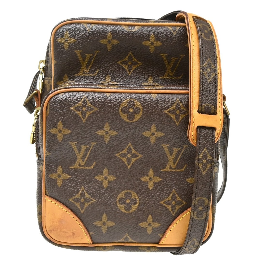Louis Vuitton Amazone Monogram Crossbody Bag M45236 Brown: Louis Vuitton Amazone Monogram Crossbody Bag M45236 Brown Vintage Louis Vuitton Amazon crossbody shoulder bag in brown monogram canvas and leather with a zip closure and adjustable crossbody strap. Th