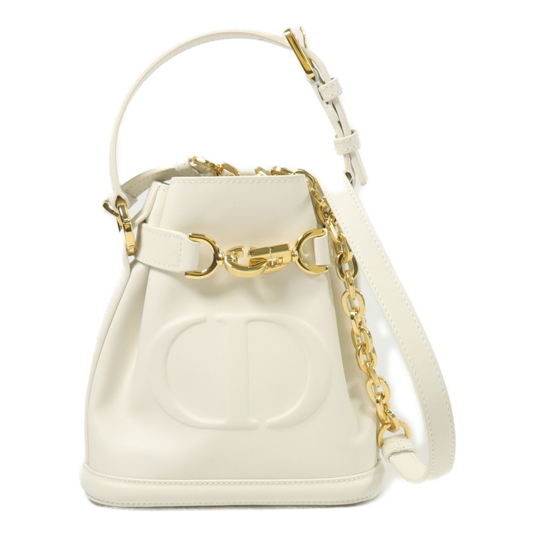 Dior C'est Dior 2 Way Shoulder Bag White Calfskin Leather: Dior C'est Dior 2 Way Shoulder Bag White Calfskin Leather Christian Dior C'est Dior 2-way shoulder bag in white calfskin leather. This women's bag features removable handle and shoulder straps for han