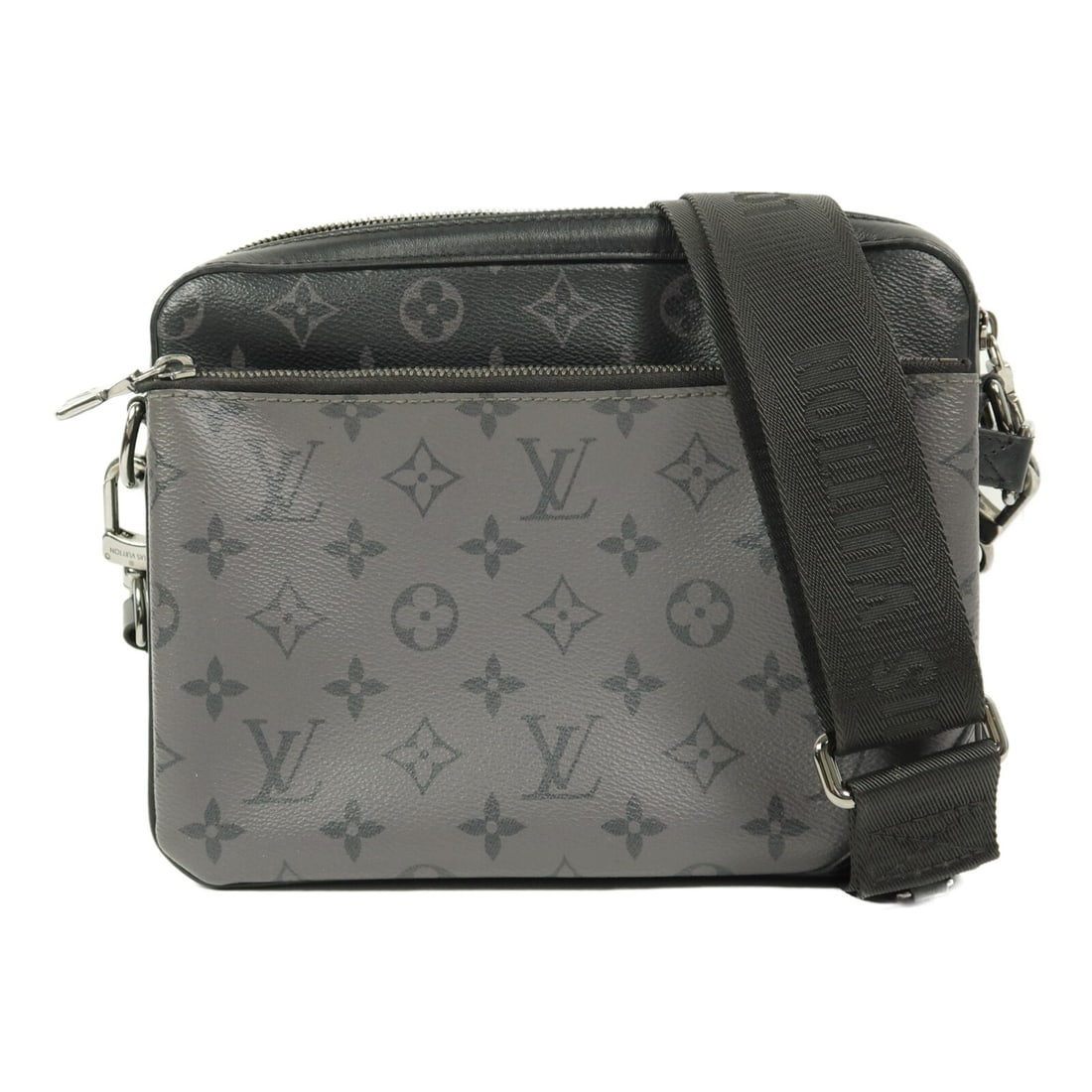 Louis Vuitton M69443 Trio Messenger Shoulder Bag Monogram Eclipse Reverse: Louis Vuitton M69443 Trio Messenger Shoulder Bag Monogram Eclipse Reverse Louis Vuitton Trio Messenger shoulder bag in Monogram Eclipse Reverse coated canvas. This men's shoulder bag features a black 