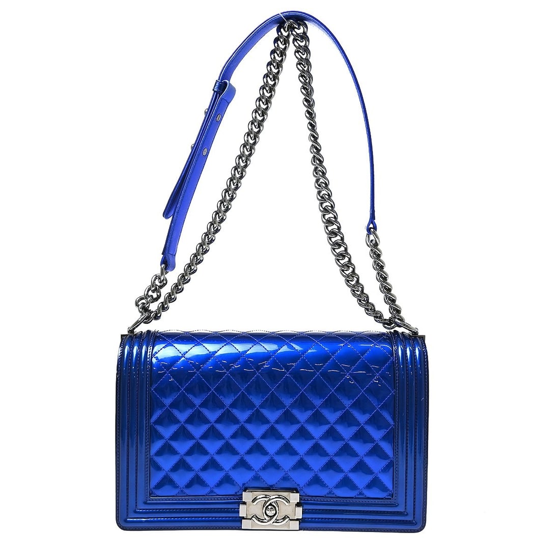 CHANEL Boy Medium Shoulder Bag Blue Patent Leather Chain Strap: CHANEL Boy Medium Shoulder Bag Blue Patent Leather Chain Strap This is a Chanel Boy medium shoulder bag in blue patent leather with a square shape and silver-tone hardware. It features a push-lock clo