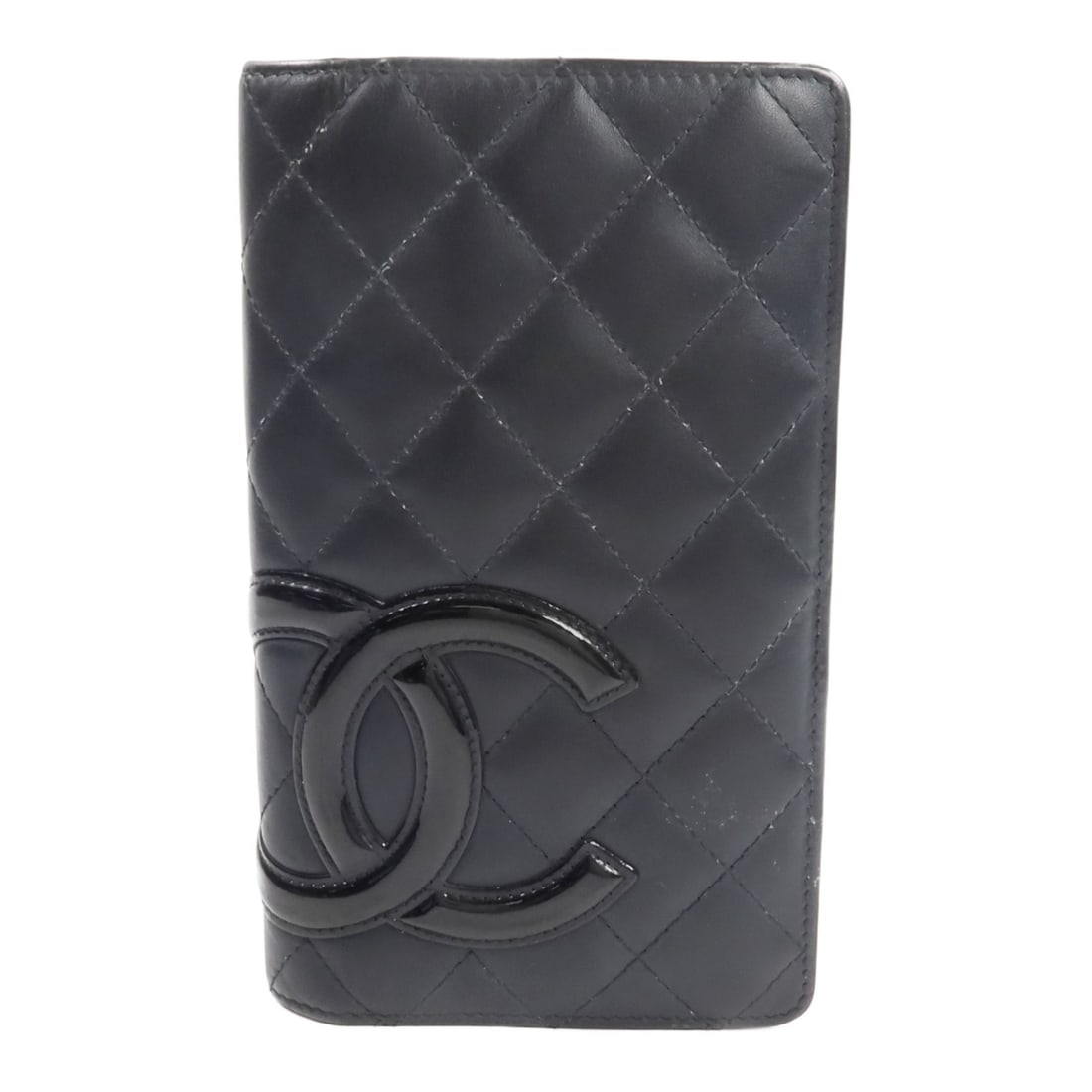 CHANEL Cambon A26717 Bifold Wallet Black Pink Calfskin Leather: CHANEL Cambon A26717 Bifold Wallet Black Pink Calfskin Leather A CHANEL Cambon long bifold wallet in black and pink calfskin leather. It features a practical interior layout with one wallet pocket, on