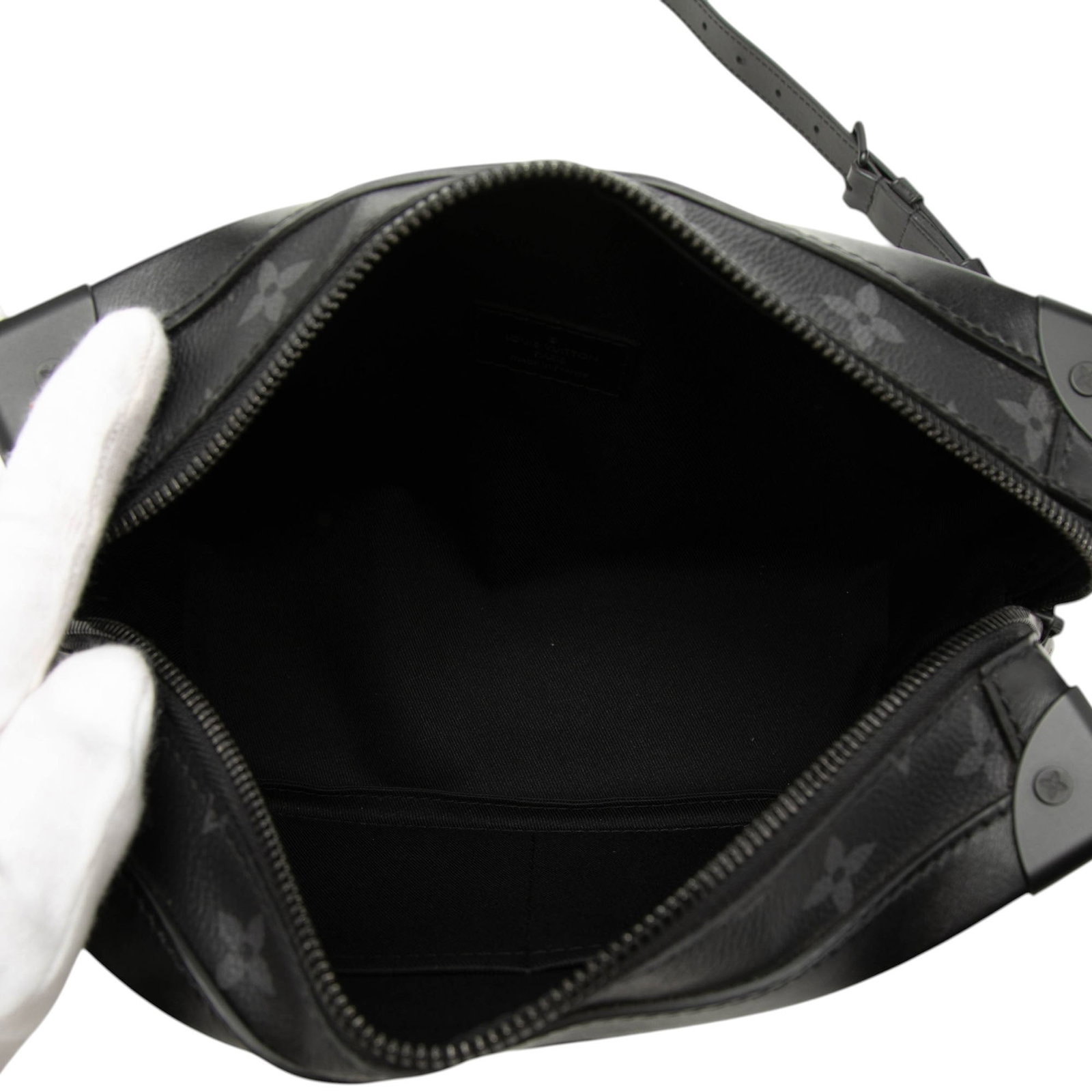 Louis Vuitton Eclipse Monogram Soft Trunk Bag - 4