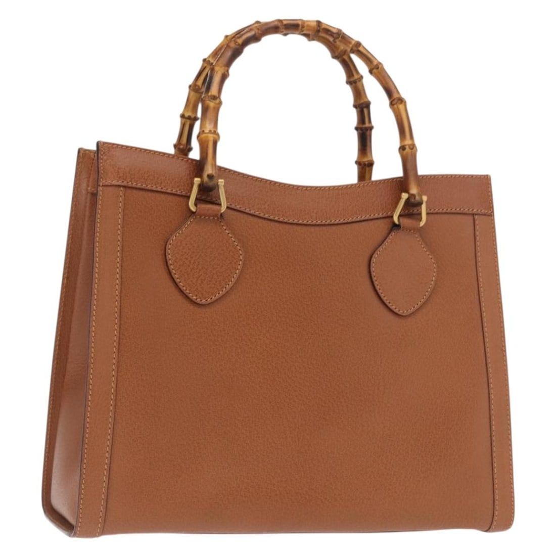 Gucci Bamboo Brown Leather Handbag Gold Hardware Model 002 123 0260: Gucci Bamboo Brown Leather Handbag Gold Hardware Model 002 123 0260 This Gucci Bamboo handbag features a brown and gold leather exterior, offering a classic and sophisticated look. The bag is designed