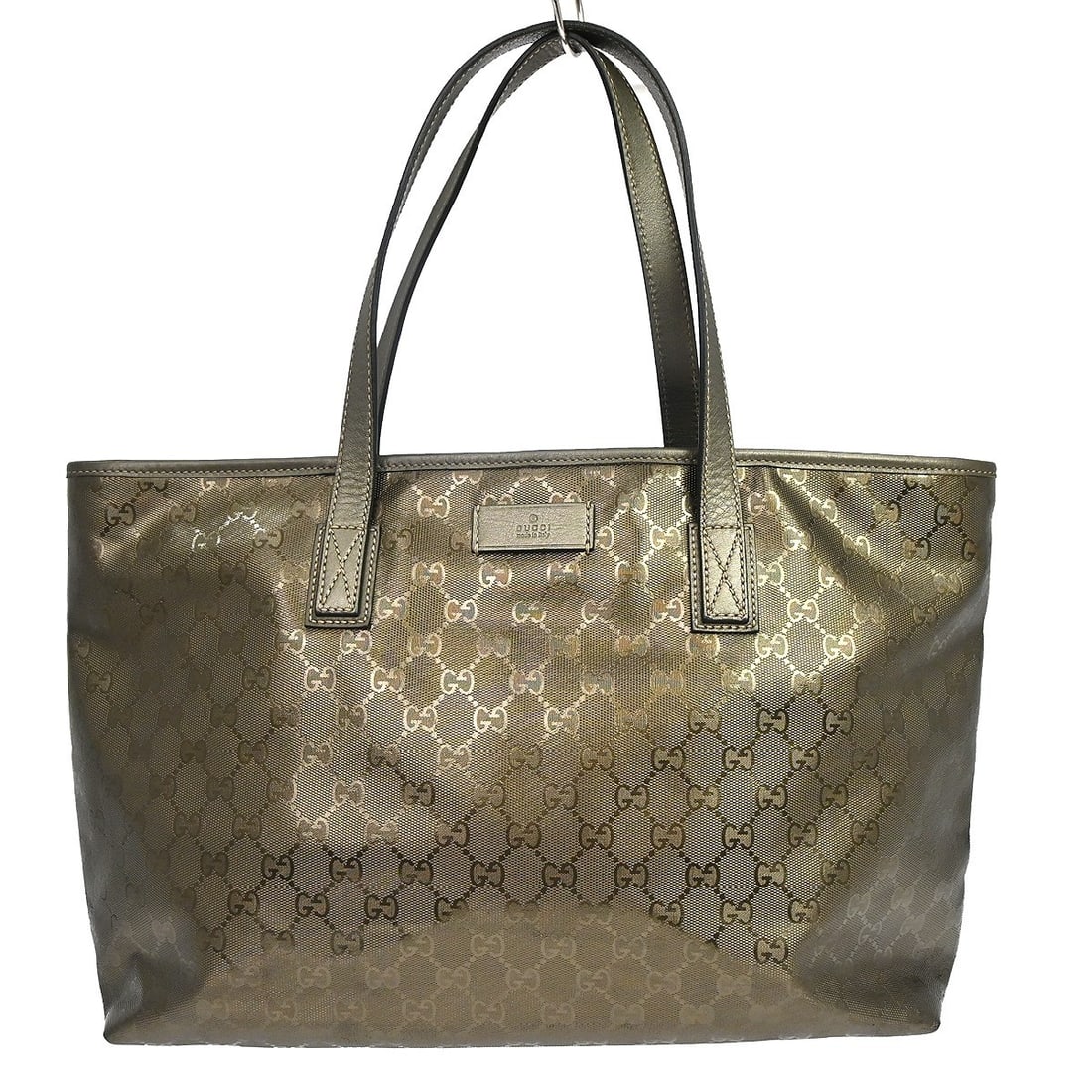 Gucci GG Large Gold PVC and Leather Tote Bag 211137: Gucci GG Large Gold PVC and Leather Tote Bag 211137 Vintage Gucci GG tote handbag in gold PVC with leather trim and double leather handles. This large women's bag features a beige lining and an interi