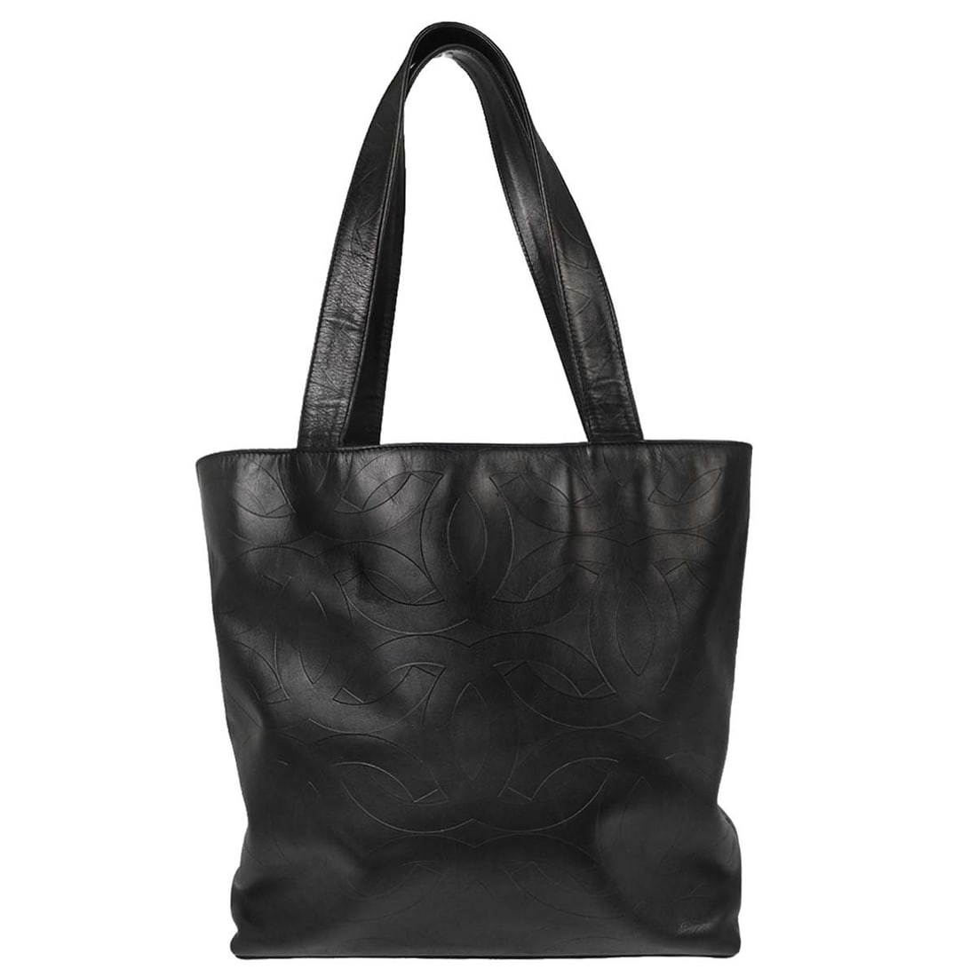 CHANEL Medium Black Lambskin Leather Tote Bag Italy: CHANEL Medium Black Lambskin Leather Tote Bag Italy Medium Chanel tote handbag in black lambskin with black leather lining and leather handles. Made in Italy, this women's bag features a casual tote s