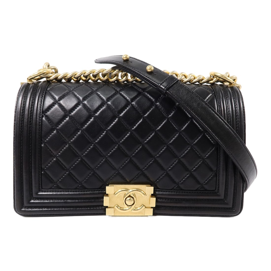 CHANEL Boy 25 A67086 Black Leather Chain Shoulder Bag GHW: CHANEL Boy 25 A67086 Black Leather Chain Shoulder Bag GHW CHANEL Boy 25 chain shoulder bag in black calfskin (cowhide) with a flap closure. The bag is a women's shoulder bag from France, model A67086,