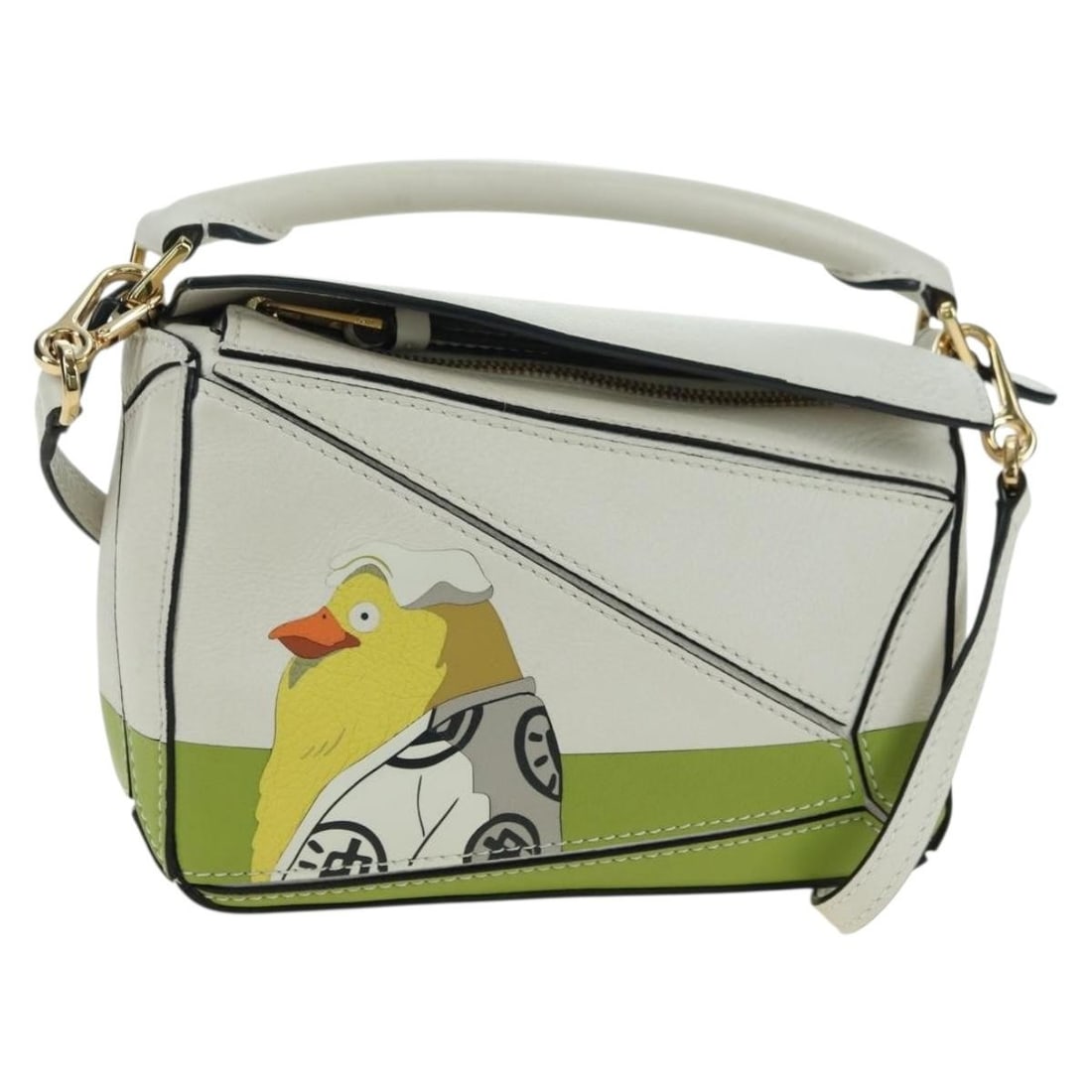 LOEWE Ootori Sama Mini Puzzle Bag 2way Leather White Gold: LOEWE Ootori Sama Mini Puzzle Bag 2way Leather White Gold LOEWE x Ghibli Spirited Away Ootori Sama Puzzle Bag Mini 2way handbag in white and gold leather. Made in Spain, this women's bag includes a to