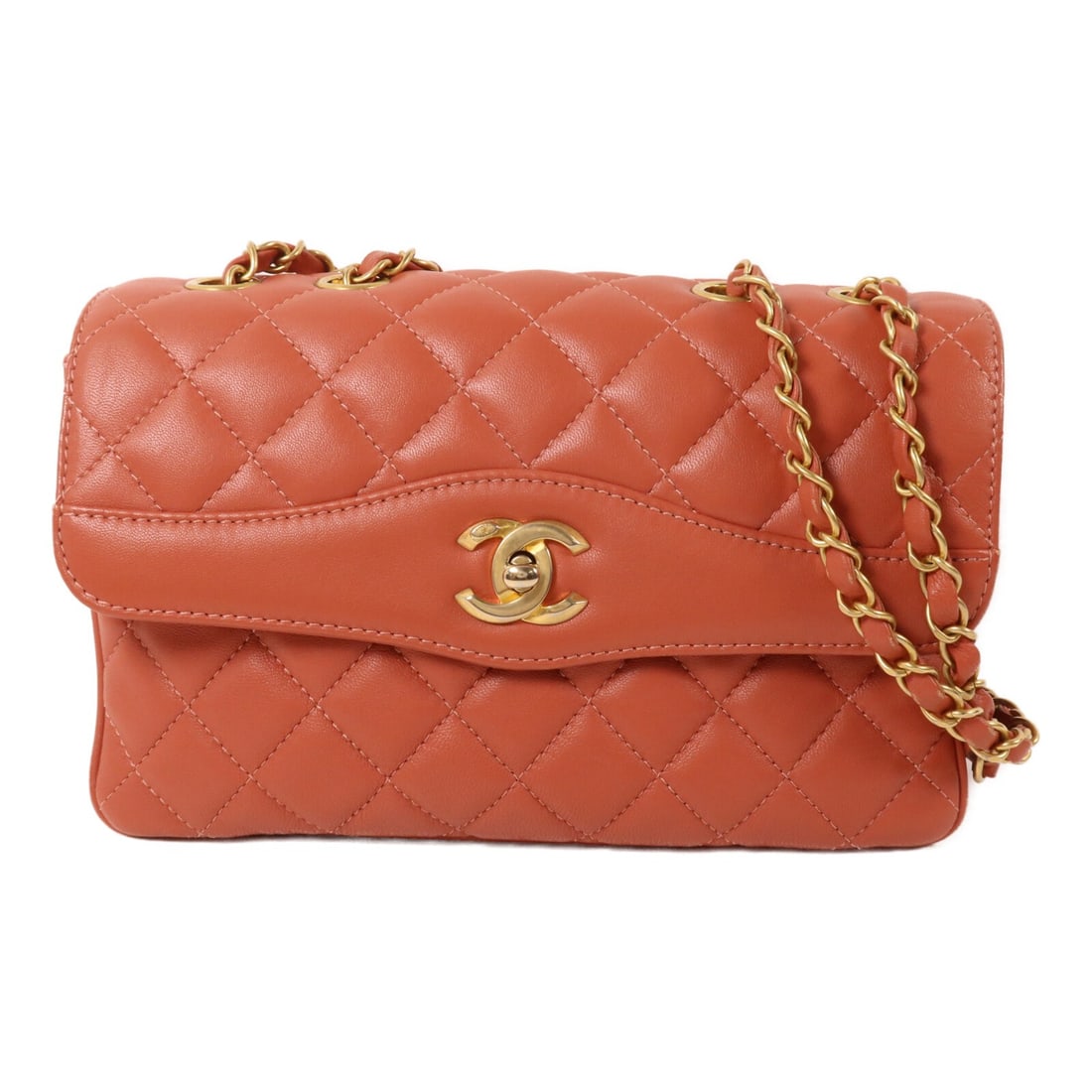 CHANEL Carol CC Chain Shoulder Bag Red Lambskin Leather: CHANEL Carol CC Chain Shoulder Bag Red Lambskin Leather CHANEL CC GHW chain shoulder bag in red lambskin leather with a turn-lock closure and chain shoulder strap. The bag features one exterior open p
