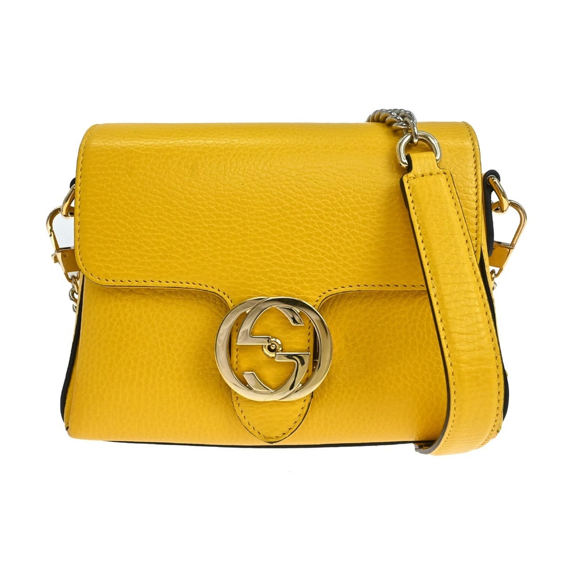 Gucci Interlocking Chain Yellow Leather Shoulder Bag: Gucci Interlocking Chain Yellow Leather Shoulder Bag Gucci Interlocking Chain leather bag in yellow. Made in Italy, this women's bag is presented in very good condition with light marks and light scra