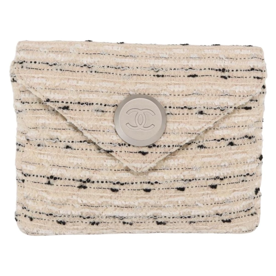Tweed White Envelope Chain Clutch Bag by Chanel Vintage Collection: Tweed White Envelope Chain Clutch Bag by Chanel Vintage Collection This Chanel Vintage Envelope Chain Clutch features a classic design crafted from white tweed. Designed for women, it comes with a cha