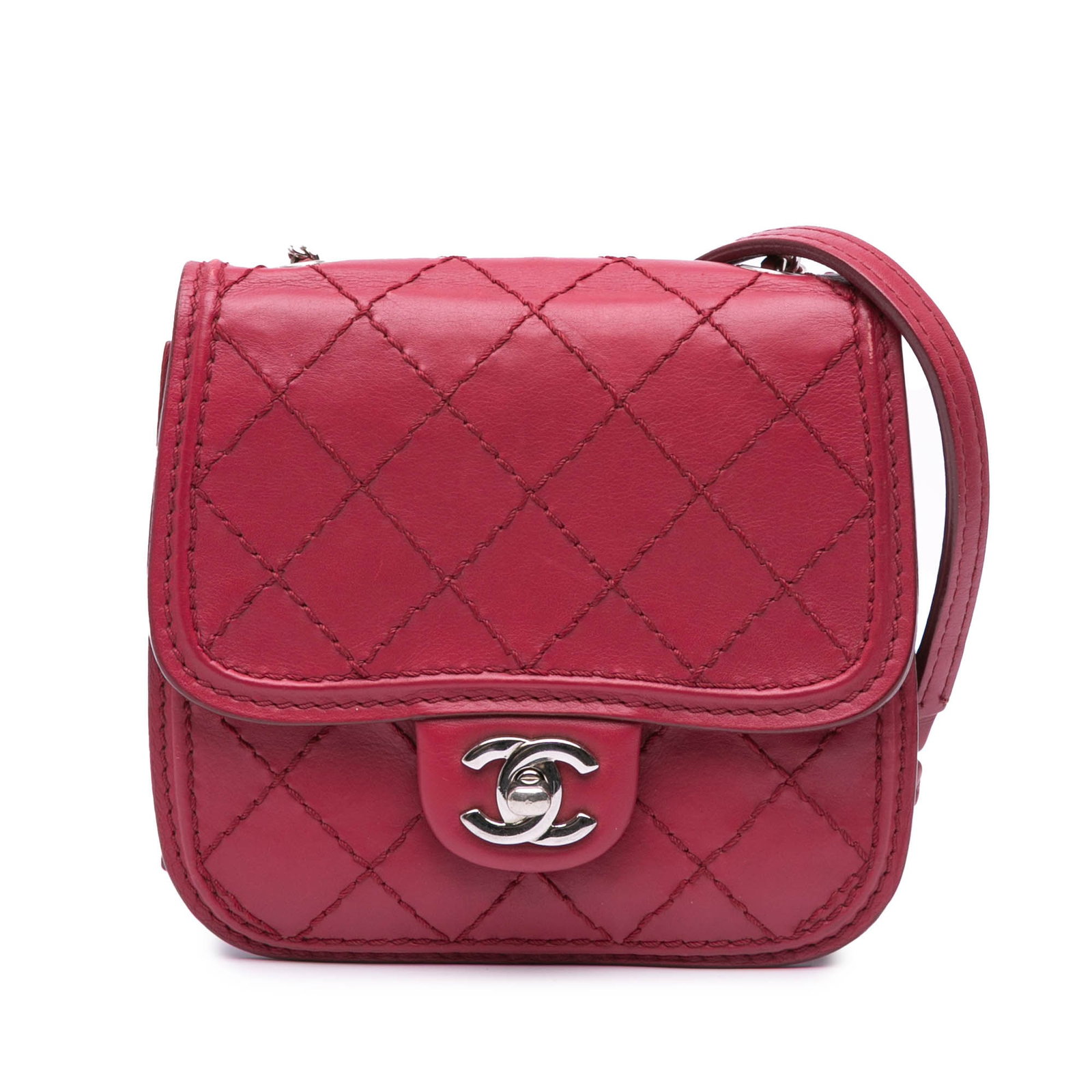 Chanel Mini Stitched Calfskin Citizen Flap Pink Leather Bag: Chanel Mini Stitched Calfskin Citizen Flap Pink Leather Bag This exquisite Chanel Mini Stitched Calfskin Citizen Flap bag is designed with a stitched leather body and features a stylish leather-woven 