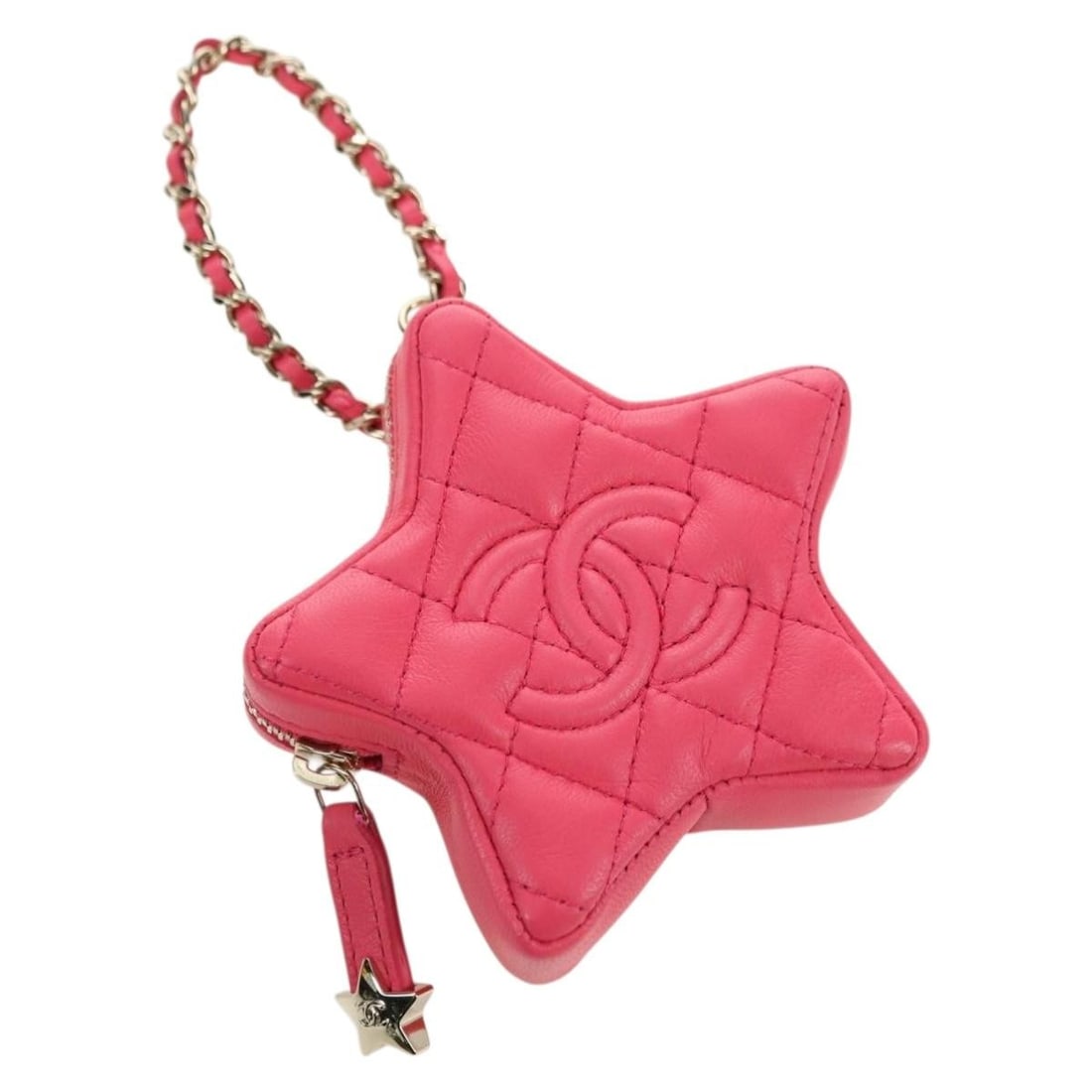 CHANEL Matelasse Lamb Skin Bag Charm Pink Gold Star CC: CHANEL Matelasse Lamb Skin Bag Charm Pink Gold Star CC Chanel Matelasse star bag charm in pink lamb skin with gold-tone CC detailing. Made in Italy, this women's accessory includes the dust bag and it