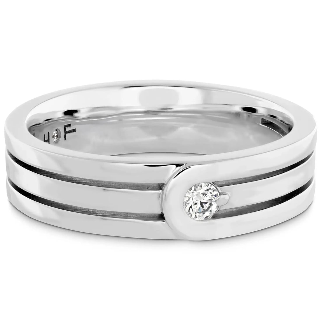 Hearts On Fire Encompass diamond band ring 18K white gold size 9.25: Hearts On Fire Encompass diamond band ring 18K white gold size 9.25 Hearts On Fire Coupled Encompass band ring crafted in 18k white gold with a round natural diamond in a prong setting. The engraved, 